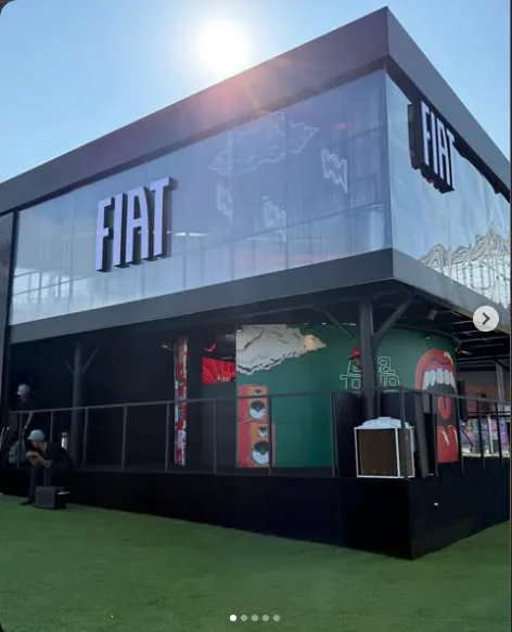 Fotografia do portfólio em um projeto com referência à FIAT